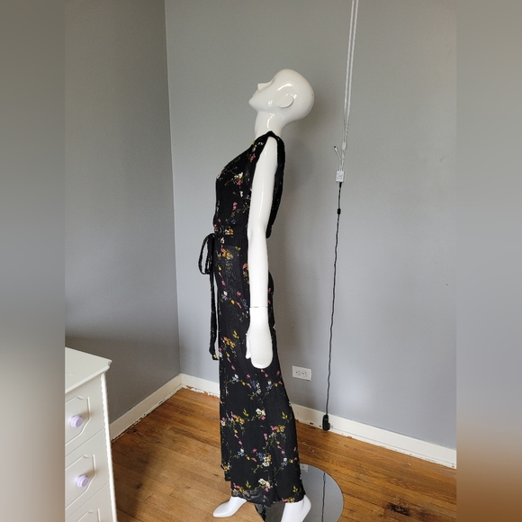 Urban Outfitters Marie Prairie Wrap Jumpsuit, VGUC, Size 6 - Picture 6 of 11